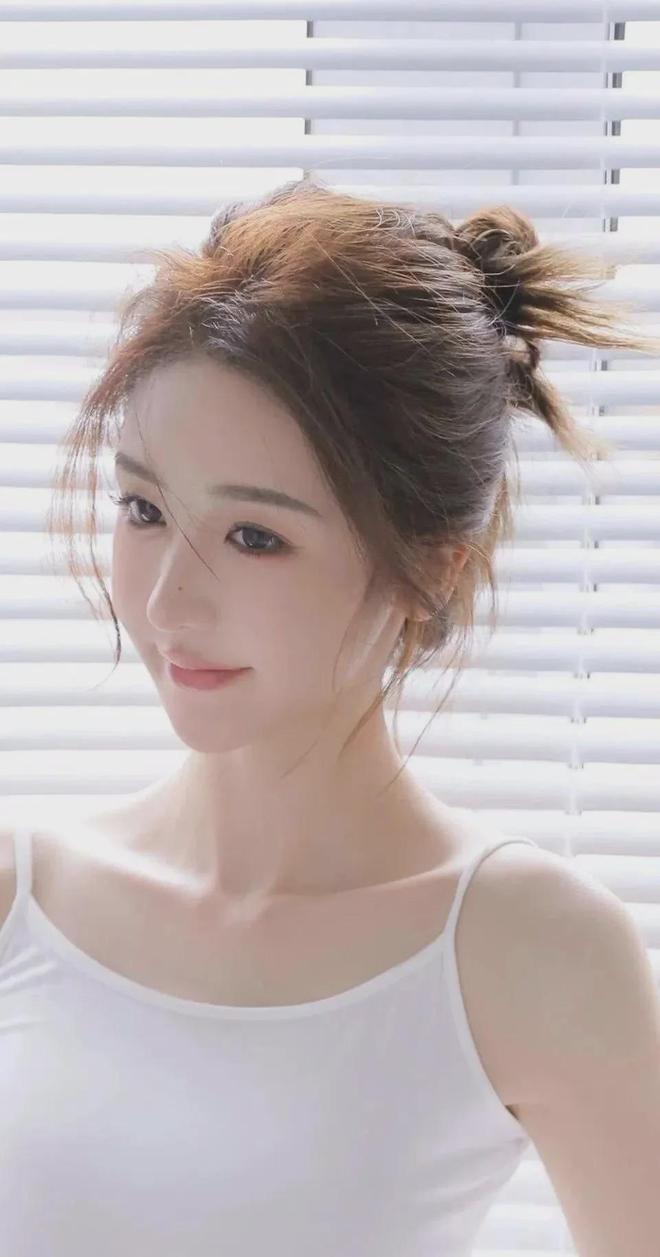 妈妈找儿子疏通管道视频(图1)