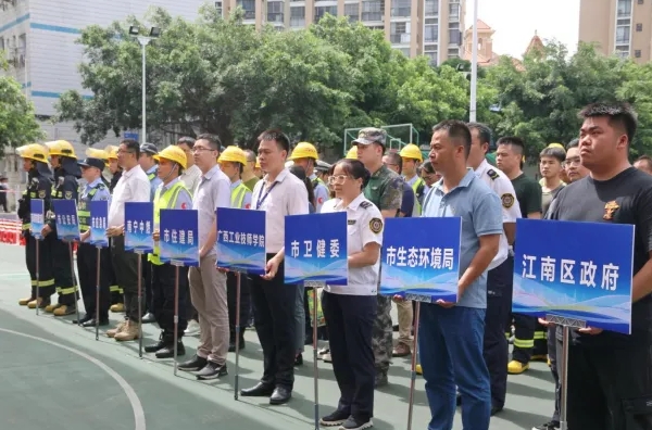 朝阳片区排水管网完善及涵洞修复综合整治工程有序推进(图1)