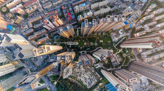 科技+品质双驱动：中国联塑领跑城市地下“新基建”(图1)