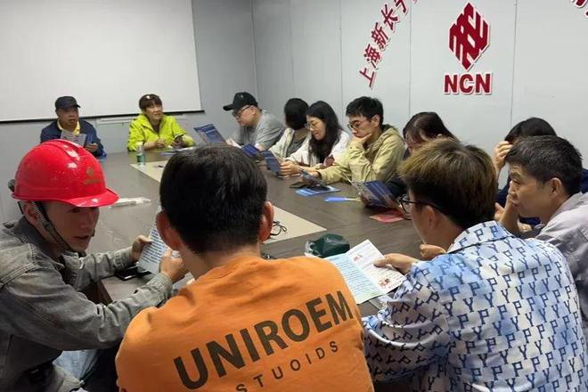 新增停车位、打造活动中心…长宁这个老小区改造一新！(图2)