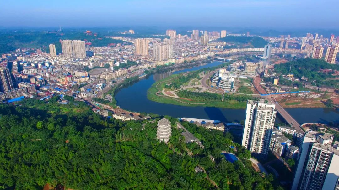 潮涌郪江四十载 奋楫扬帆谱新章——遂宁建市四十周年之大英县发展纪实(图1)